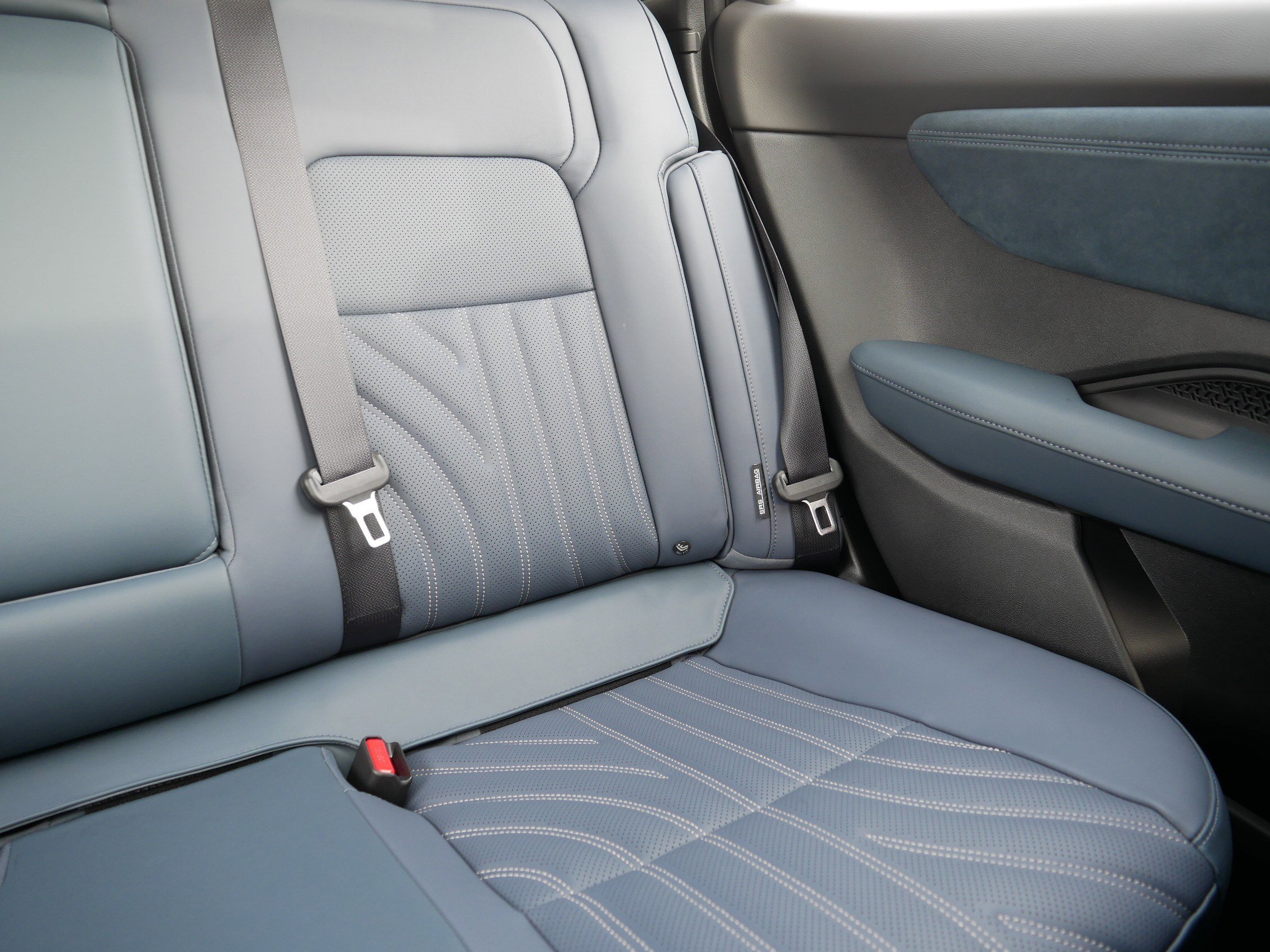 Certified 2024 Nissan Ariya AWD image 14