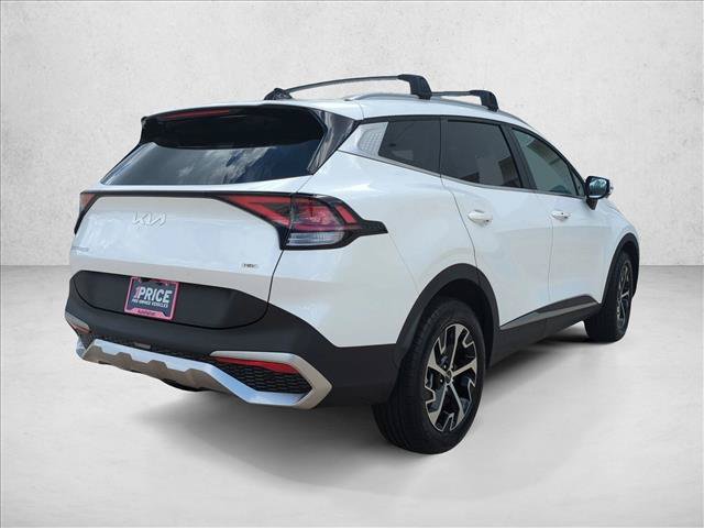 Used 2025 Kia Sportage EX AWD/4WD image 5