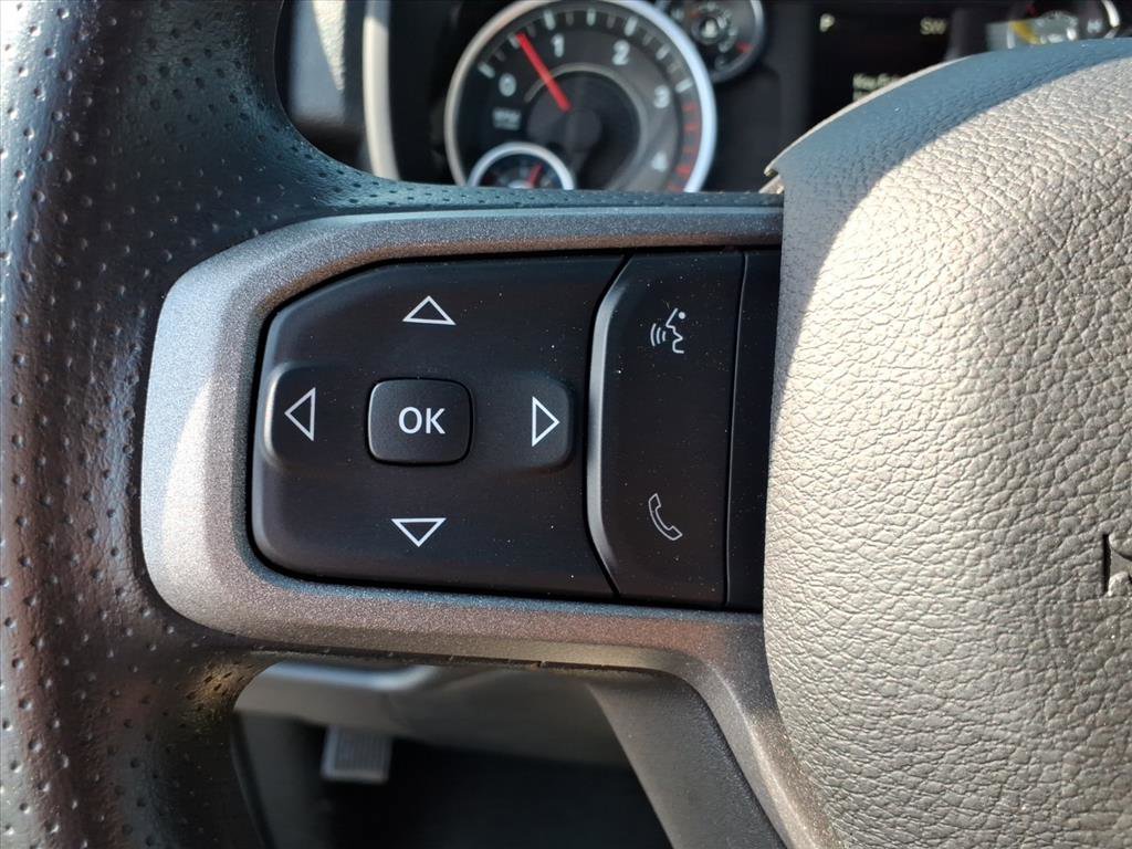 Used 2024 RAM 3500 Tradesman w/ Chrome Appearance Group image 17