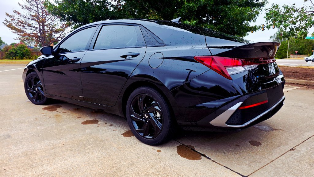 Used 2026 Hyundai Elantra Sport FWD image 10