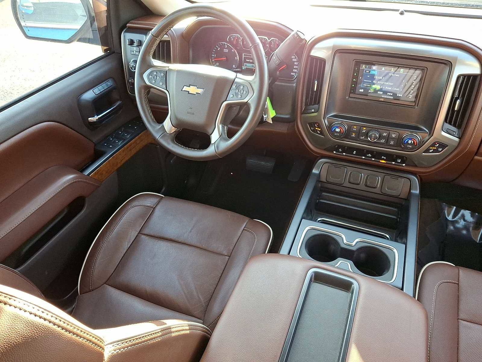 Used 2015 Chevrolet Silverado 1500 High Country w/ High Country Premium Package image 10