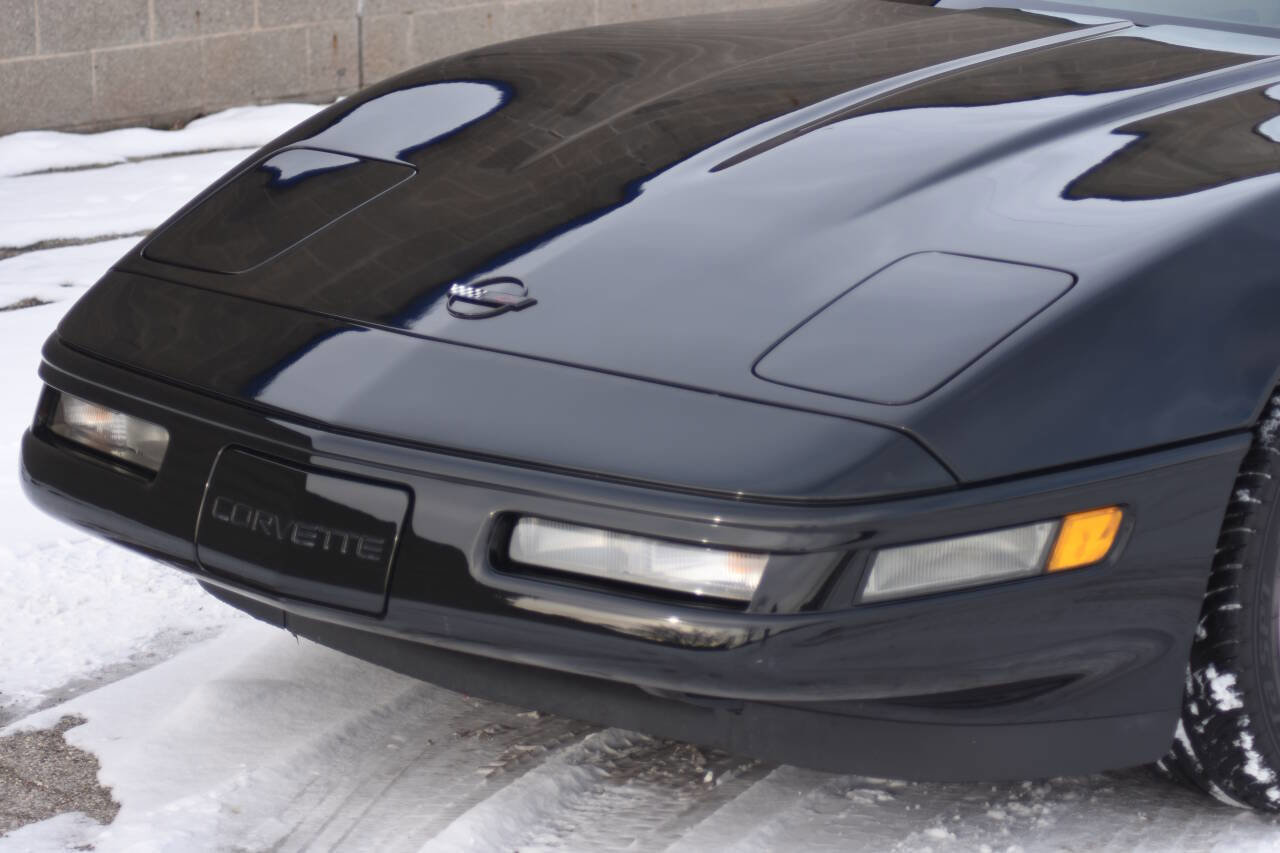 Used 1994 Chevrolet Corvette Convertible image 5