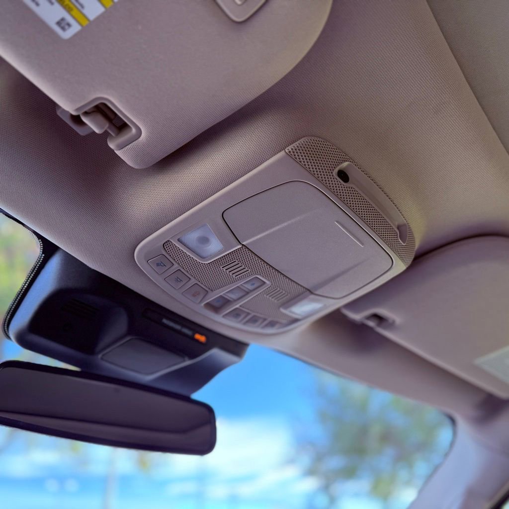 Used 2024 Ford Expedition Limited image 18