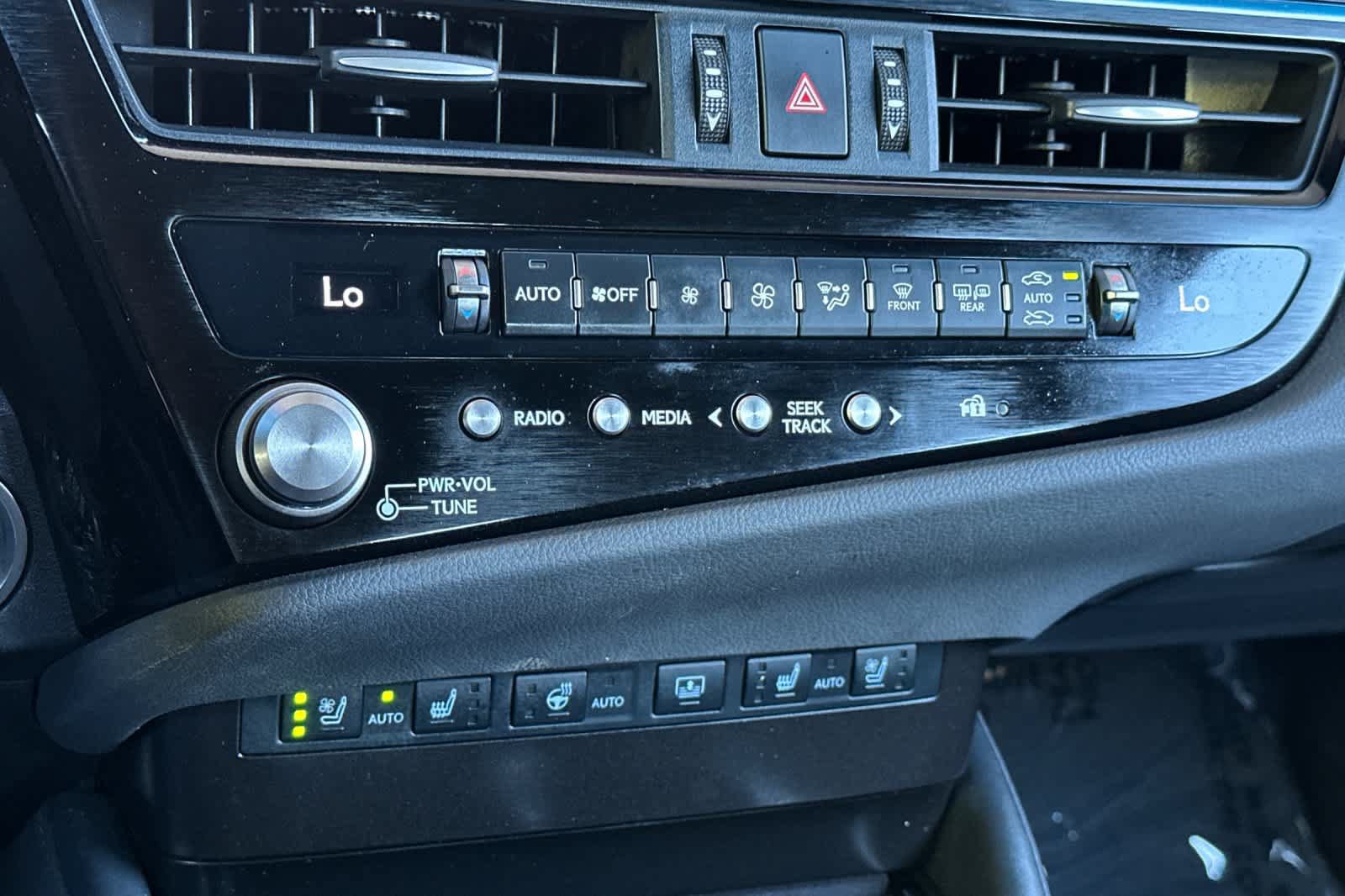 Certified 2023 Lexus ES 350 F Sport w/ Accessory Package (Z1) FWD image 22