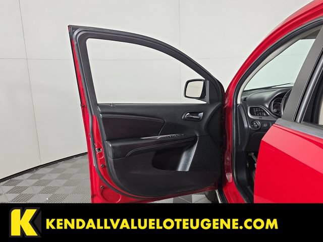 Used 2016 Dodge Journey Crossroad FWD image 21