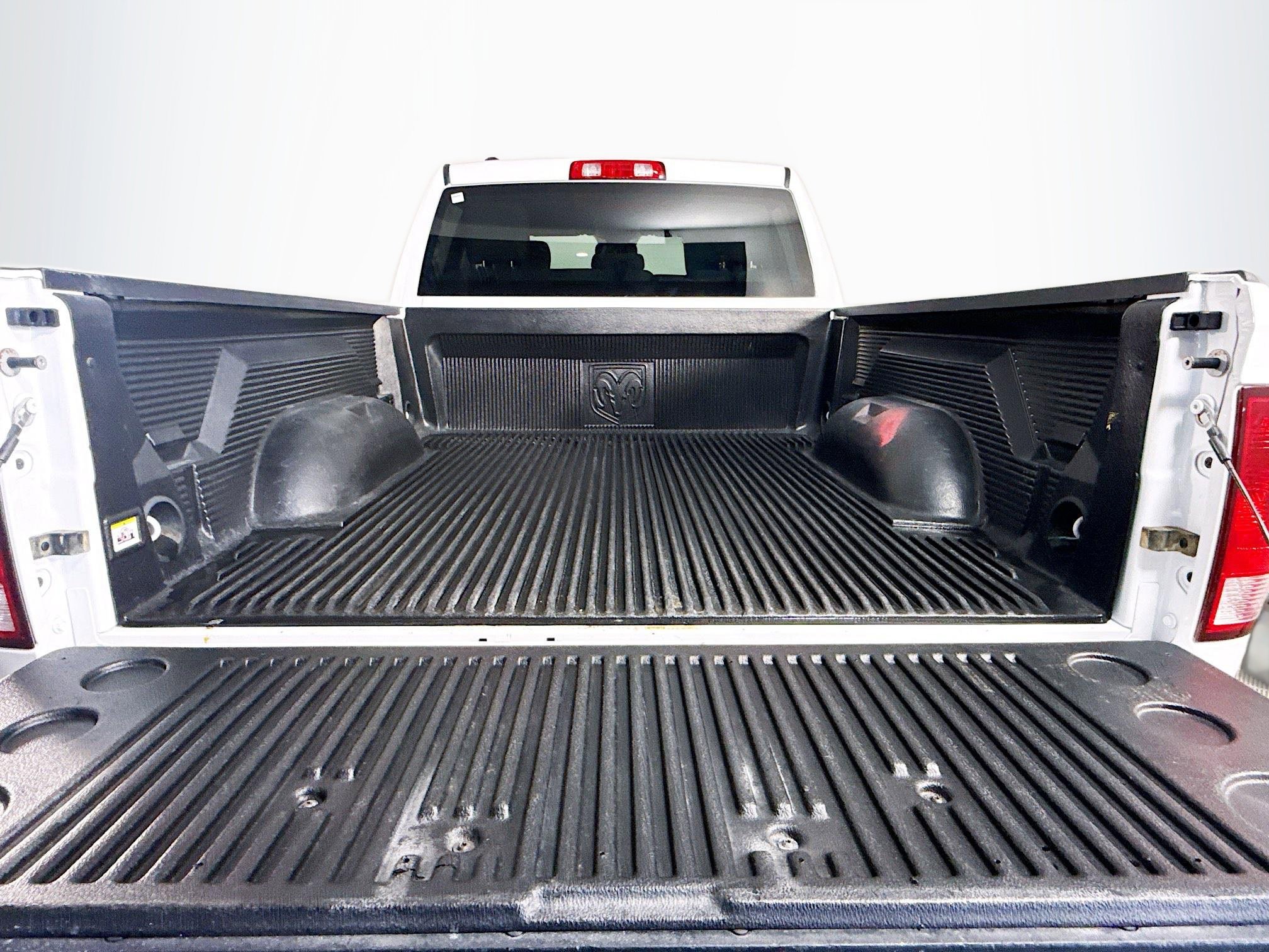 Used 2016 RAM 1500 Tradesman w/ Popular Equipment Group image 34