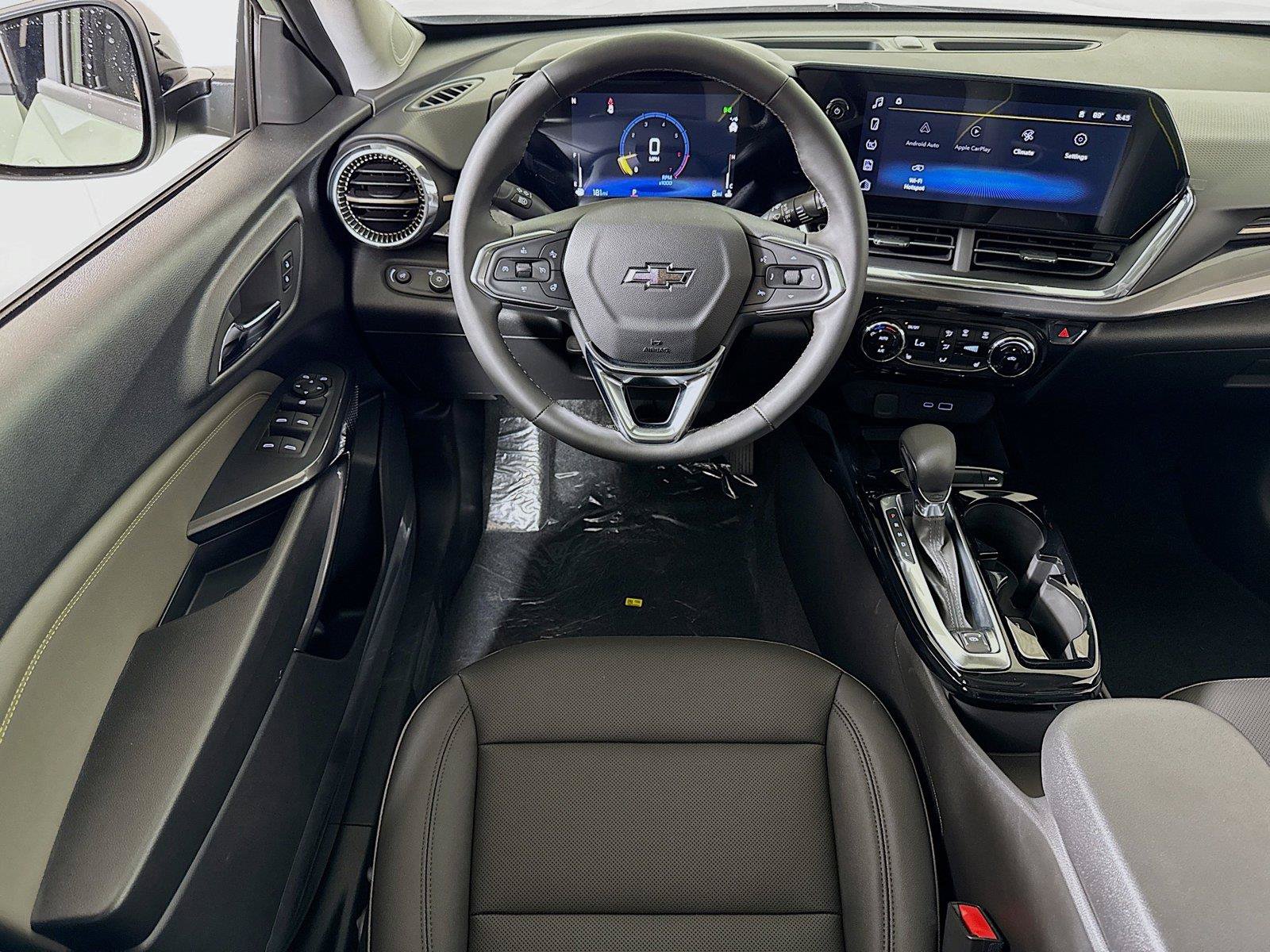 New 2026 Chevrolet Trax ACTIV w/ Sunroof Package FWD image 14