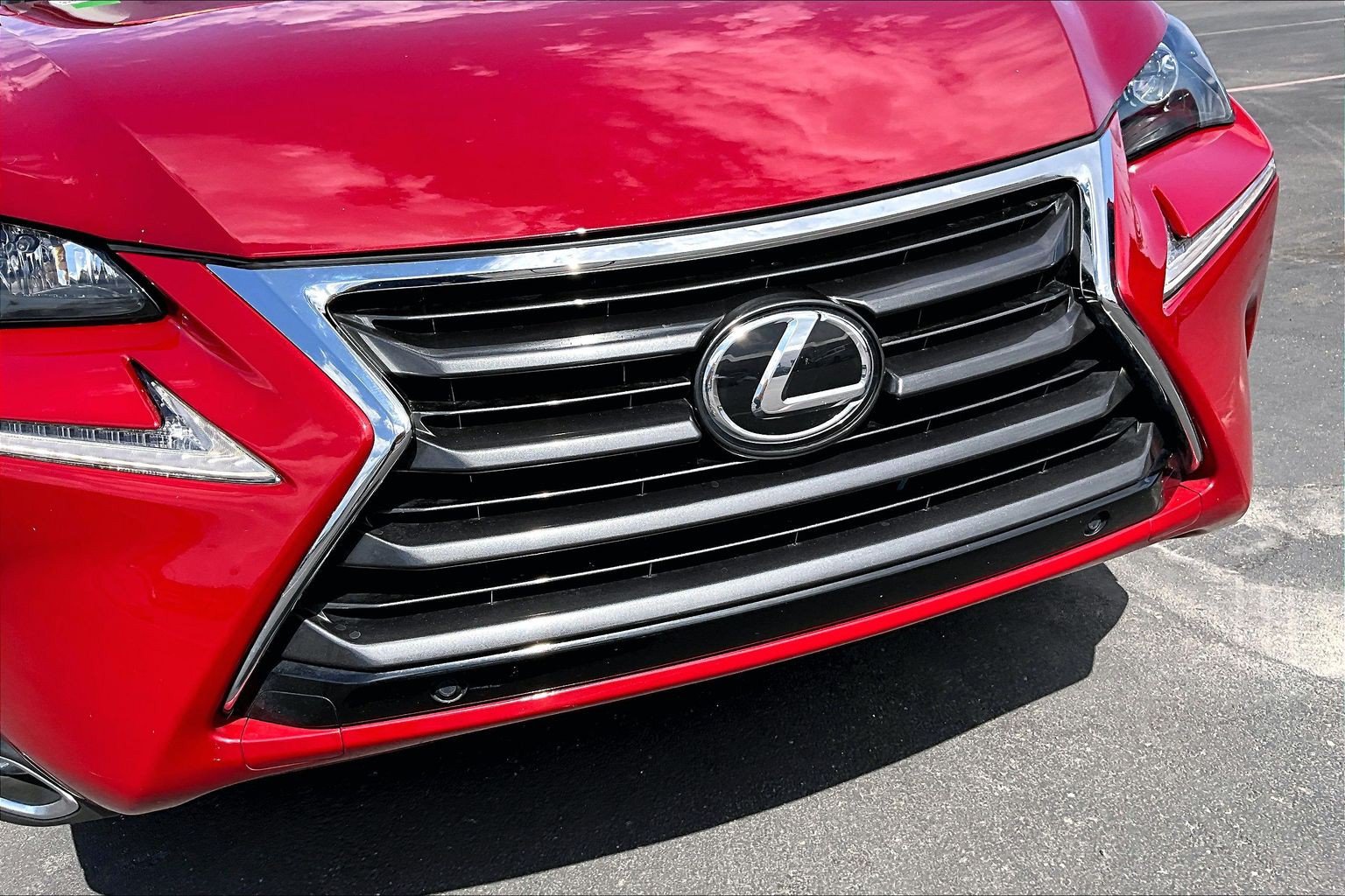Used 2016 Lexus NX 200t FWD w/ Premium Package image 28