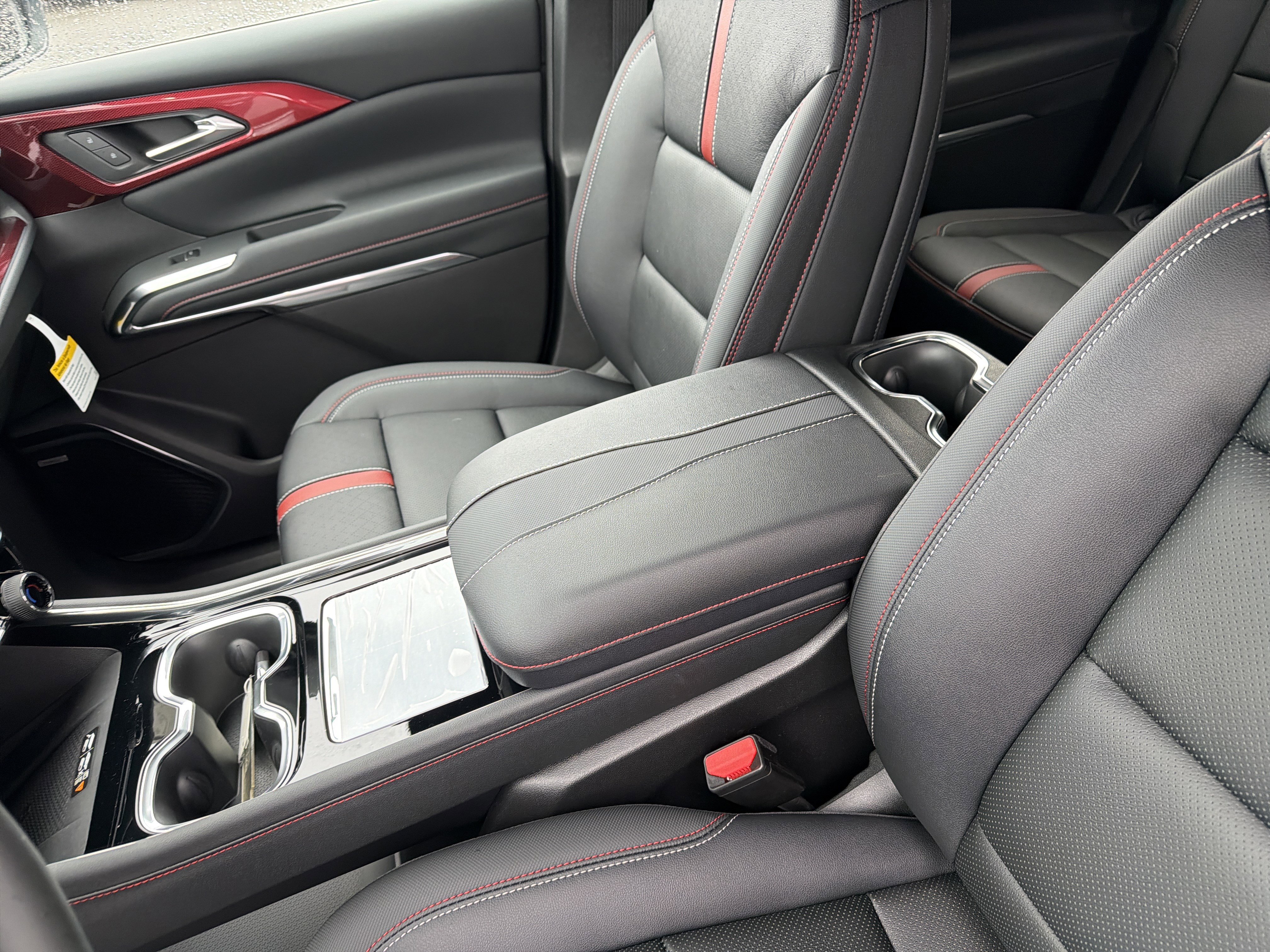 New 2026 Chevrolet Traverse RS image 16