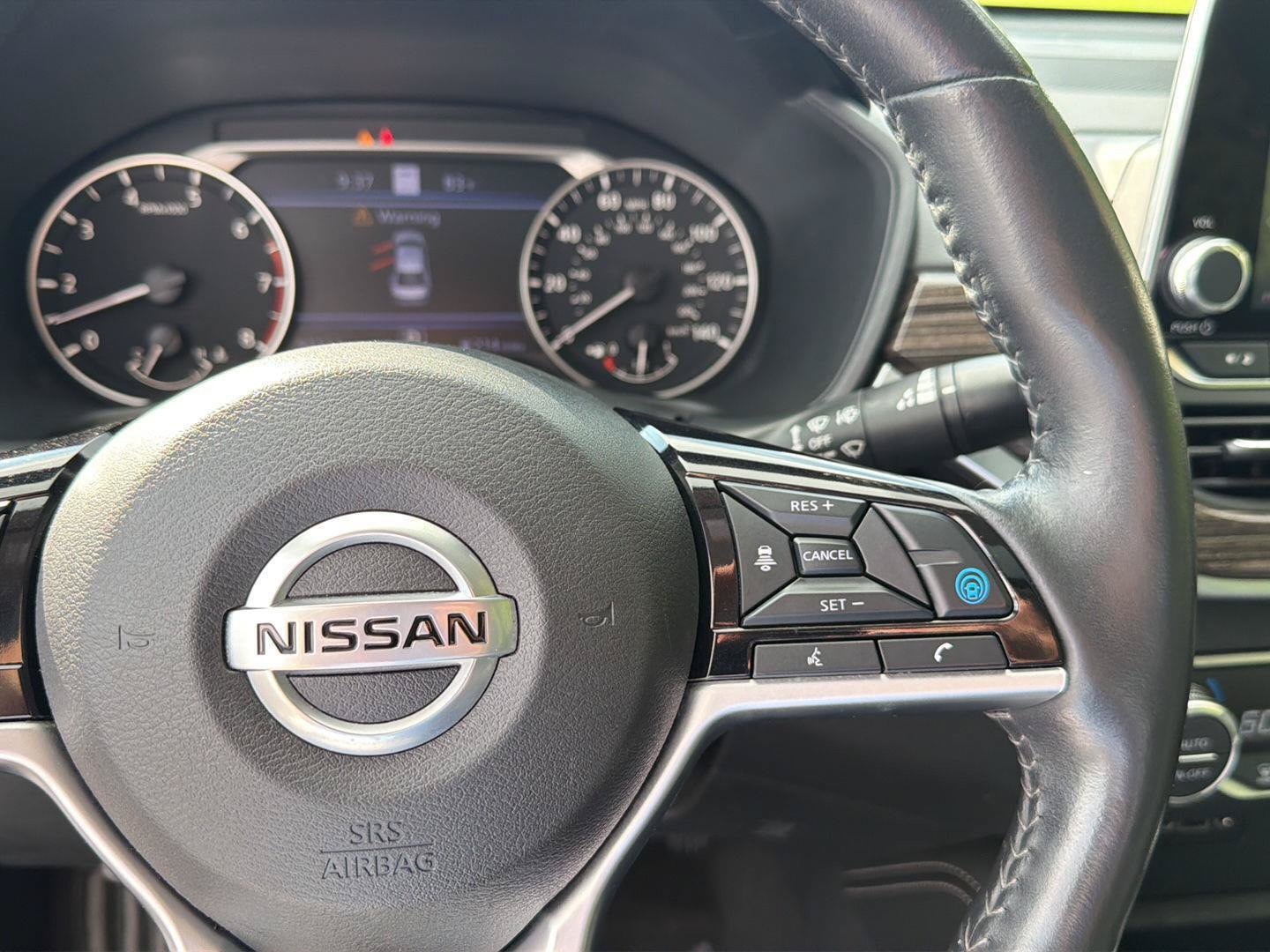 Used 2022 Nissan Altima 2.5 SL FWD image 21