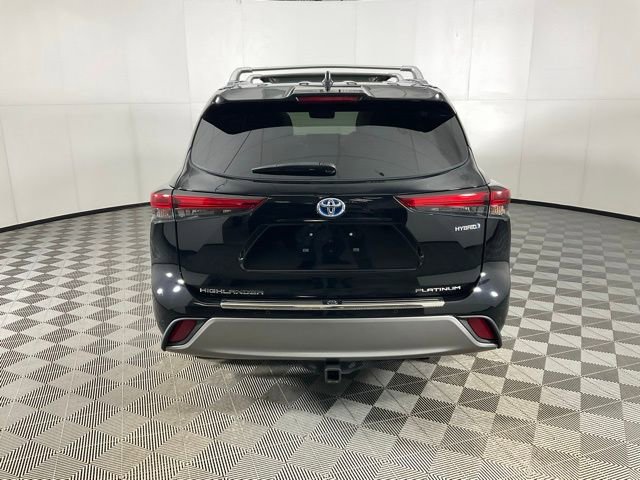 Used 2022 Toyota Highlander Platinum image 5