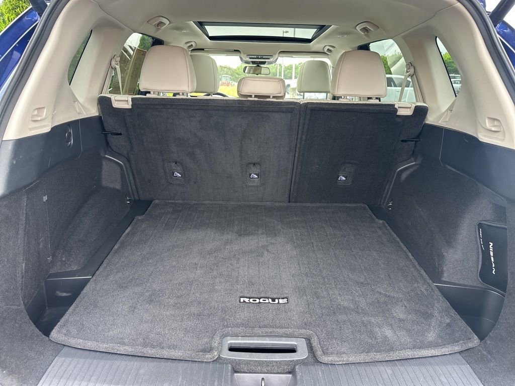 Used 2021 Nissan Rogue SV w/ Premium Package FWD image 38