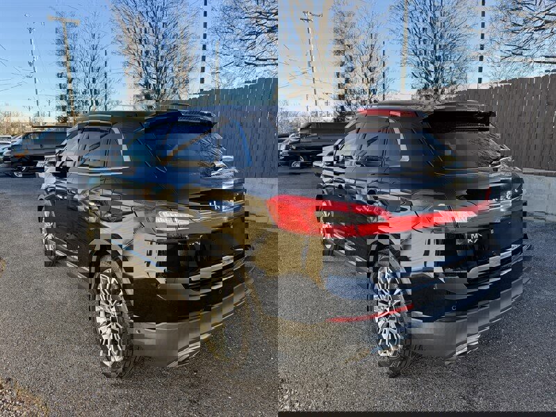 Used 2016 Lincoln MKX Reserve w/ Technology Package image 8