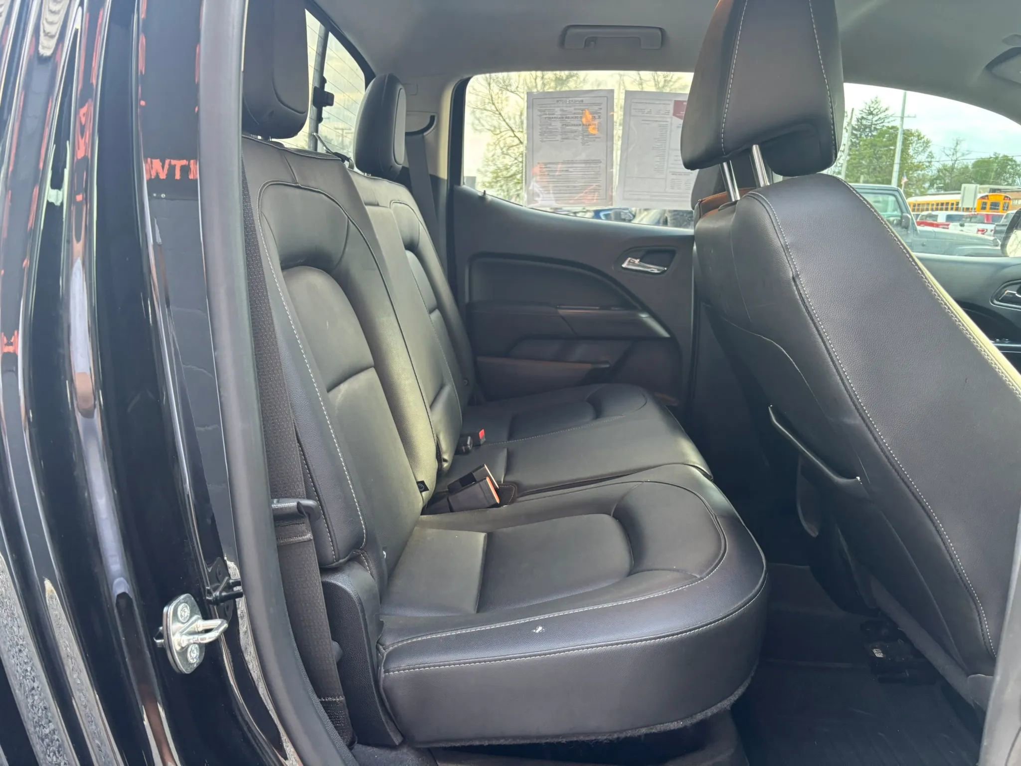Used 2019 GMC Canyon SLT w/ Driver Alert Package image 16