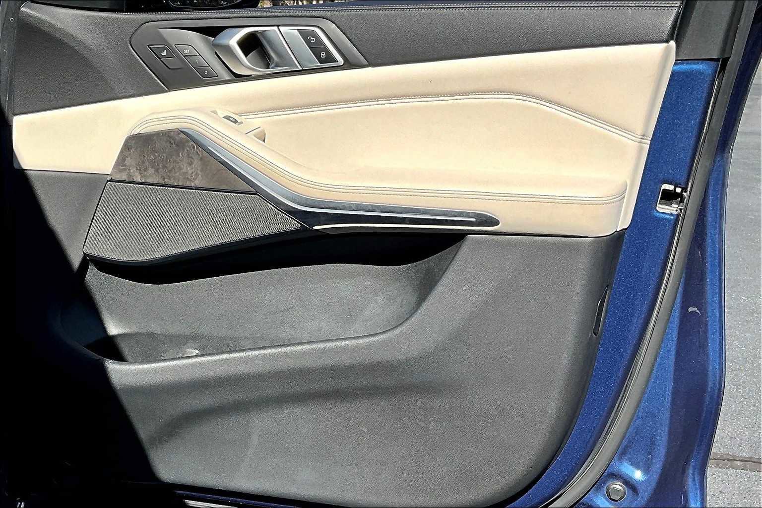 Used 2019 BMW X5 xDrive40i w/ Luxury Seating Package image 23