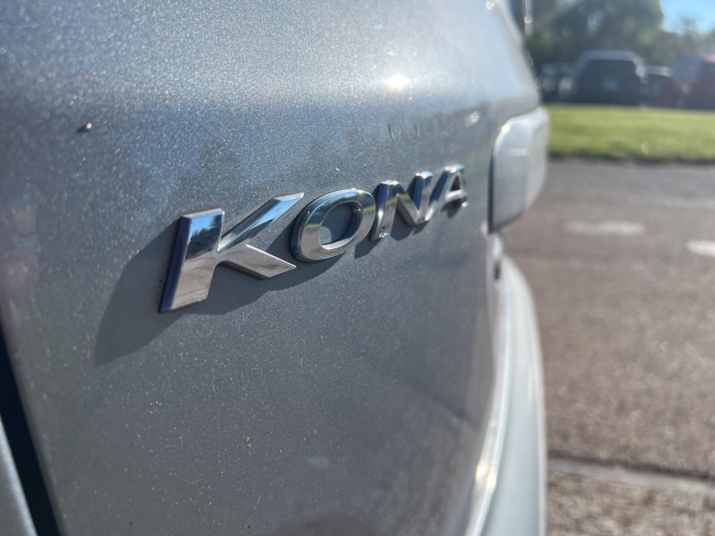 Used 2019 Hyundai Kona SEL w/ SEL Tech Package 02 FWD image 12