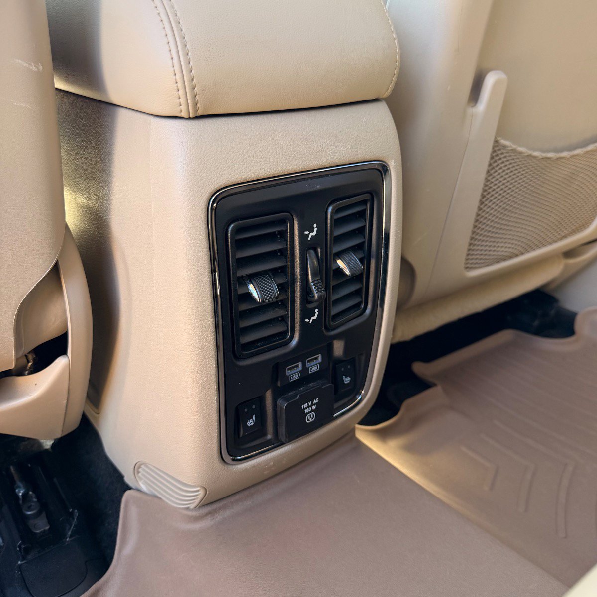 Used 2015 Jeep Grand Cherokee Limited RWD image 25