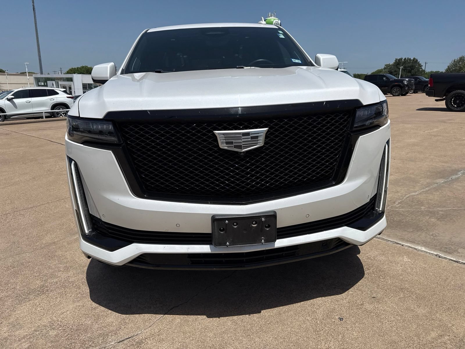 Used 2022 Cadillac Escalade Sport Platinum w/ LPO, ONYX Package AWD/4WD video 2