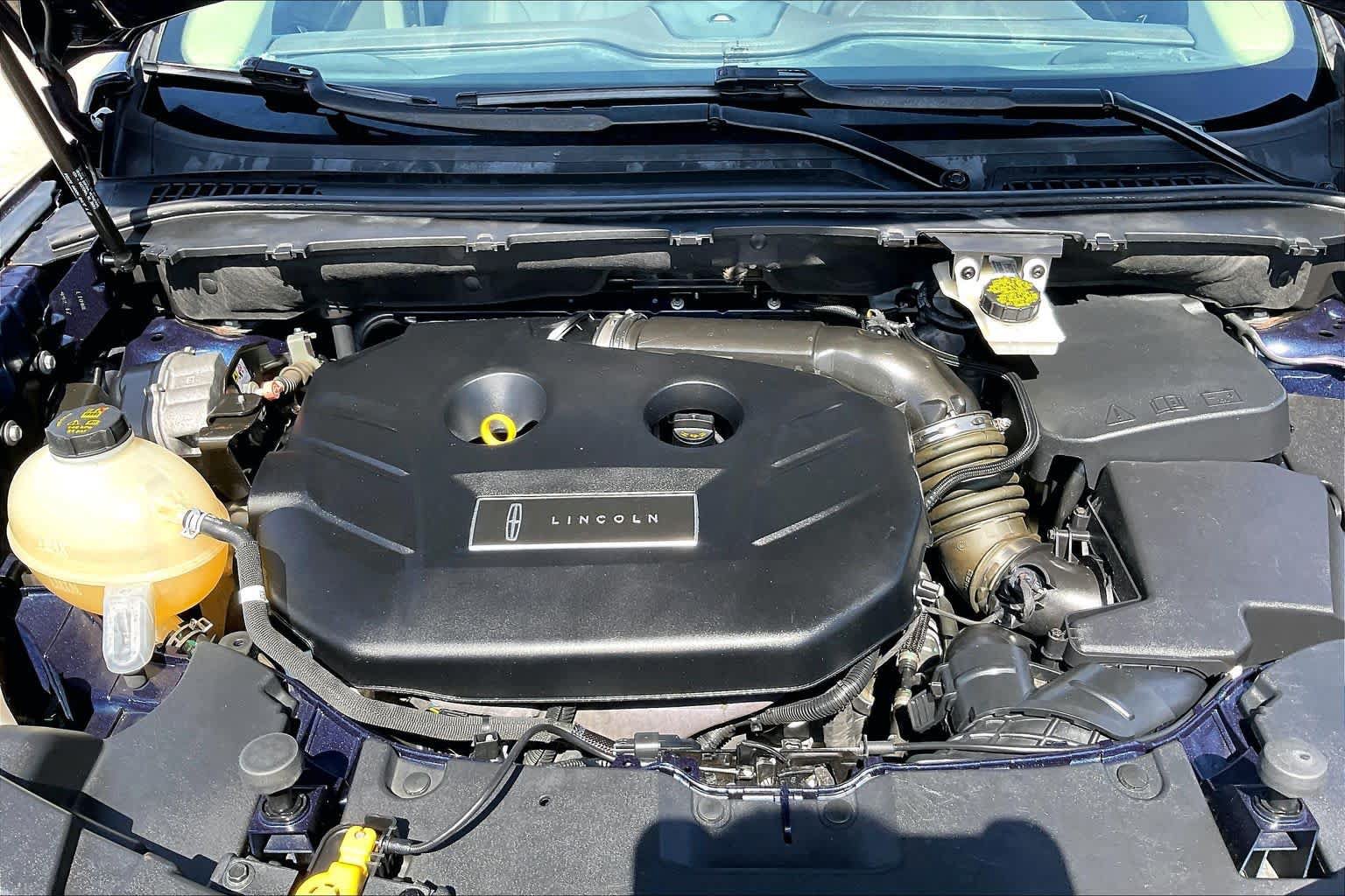 Used 2017 Lincoln MKC Reserve FWD image 31