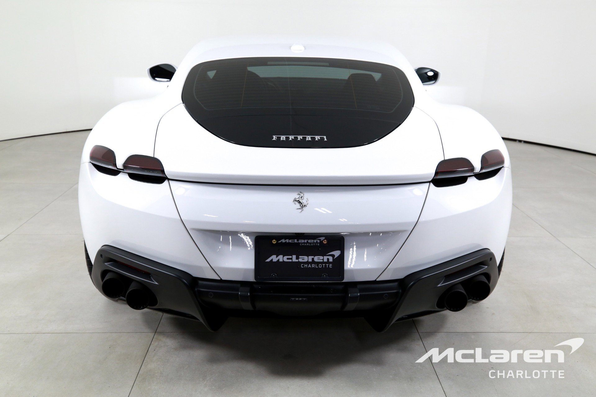 Used 2022 Ferrari Roma image 7