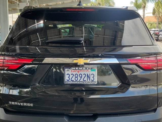 Used 2022 Chevrolet Traverse LS FWD image 27