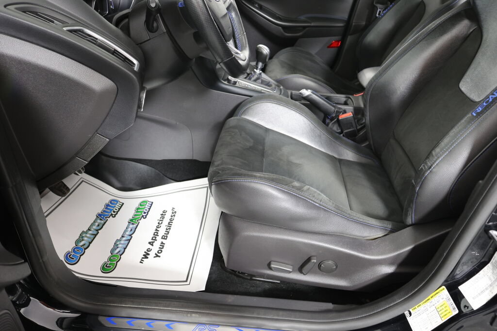 Used 2016 Ford Focus RS AWD/4WD image 13