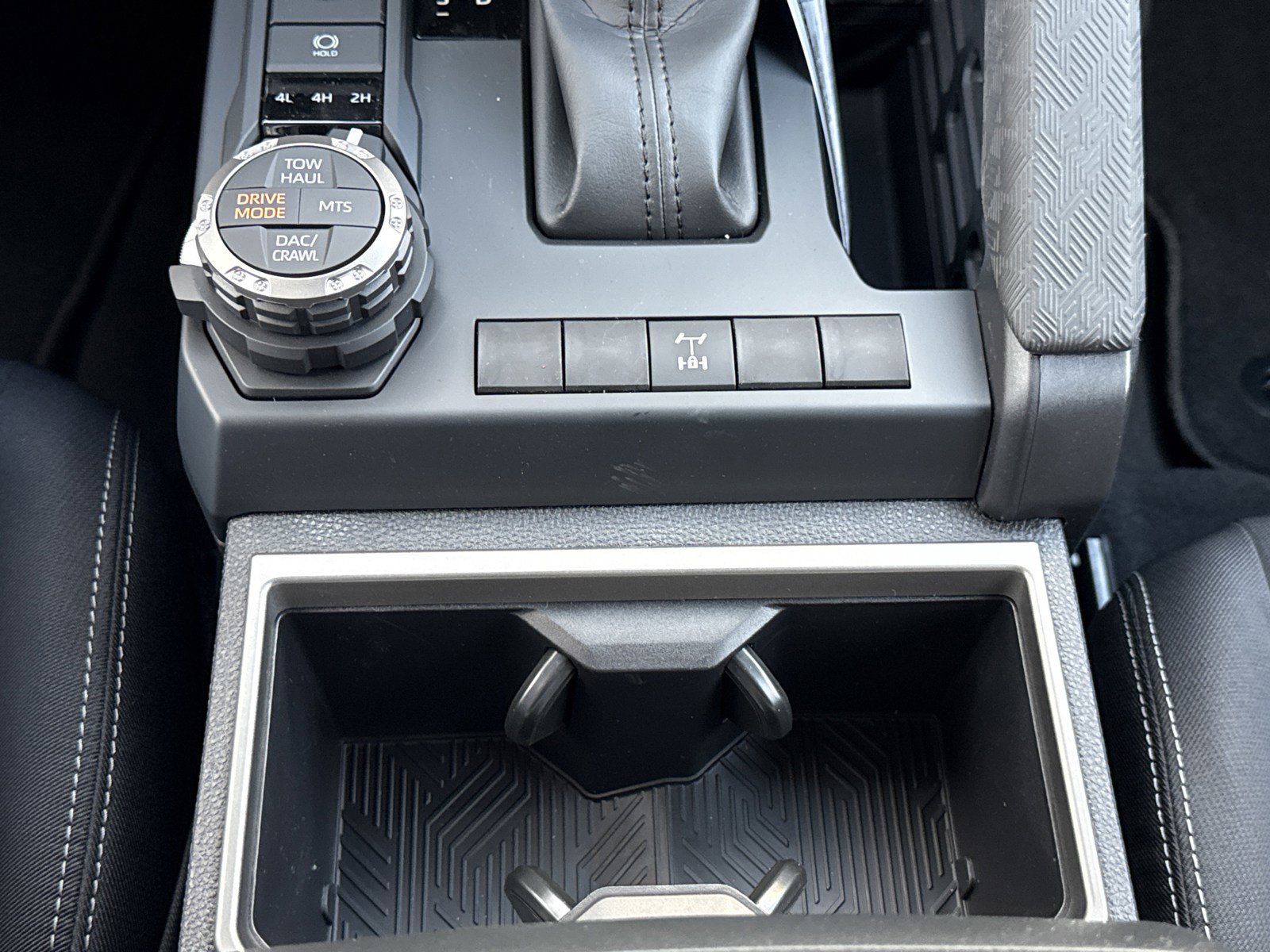 New 2025 Toyota Tacoma TRD Off-Road image 28