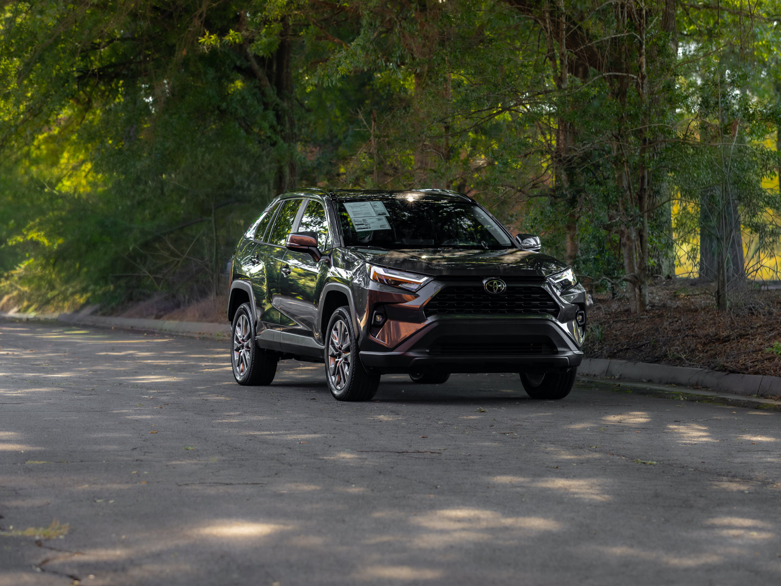 Used 2023 Toyota RAV4 XLE Premium FWD image 41