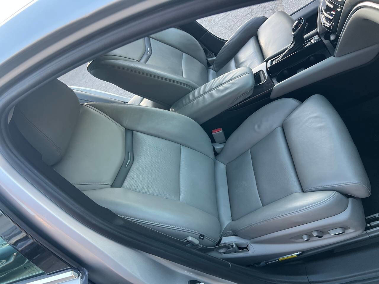Used 2013 Cadillac XTS Premium AWD/4WD image 18