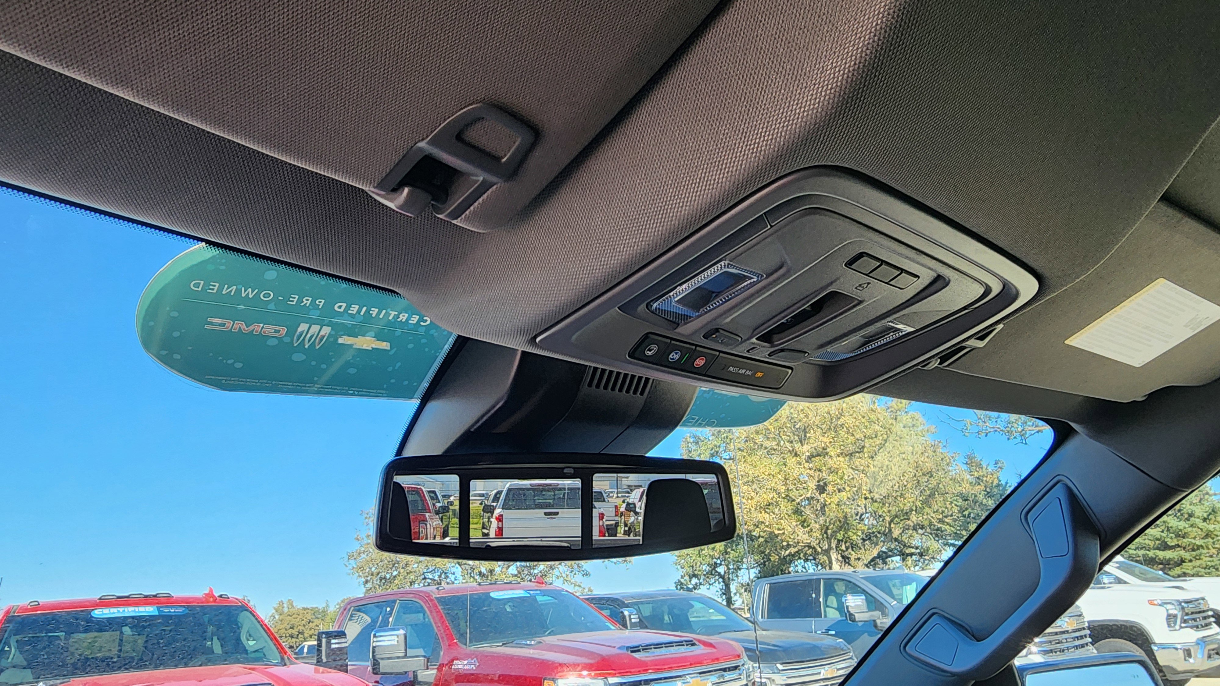 Certified 2025 Chevrolet Silverado 1500 LTZ w/ LTZ Convenience Package II image 16