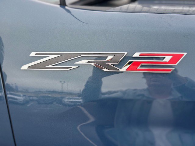 Used 2024 Chevrolet Silverado 2500 ZR2 w/ Technology Package image 7