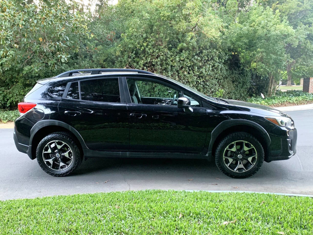 Used 2018 Subaru Crosstrek 2.0i Premium image 8