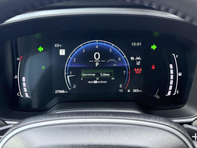 Certified 2025 Toyota Corolla XSE FWD image 25
