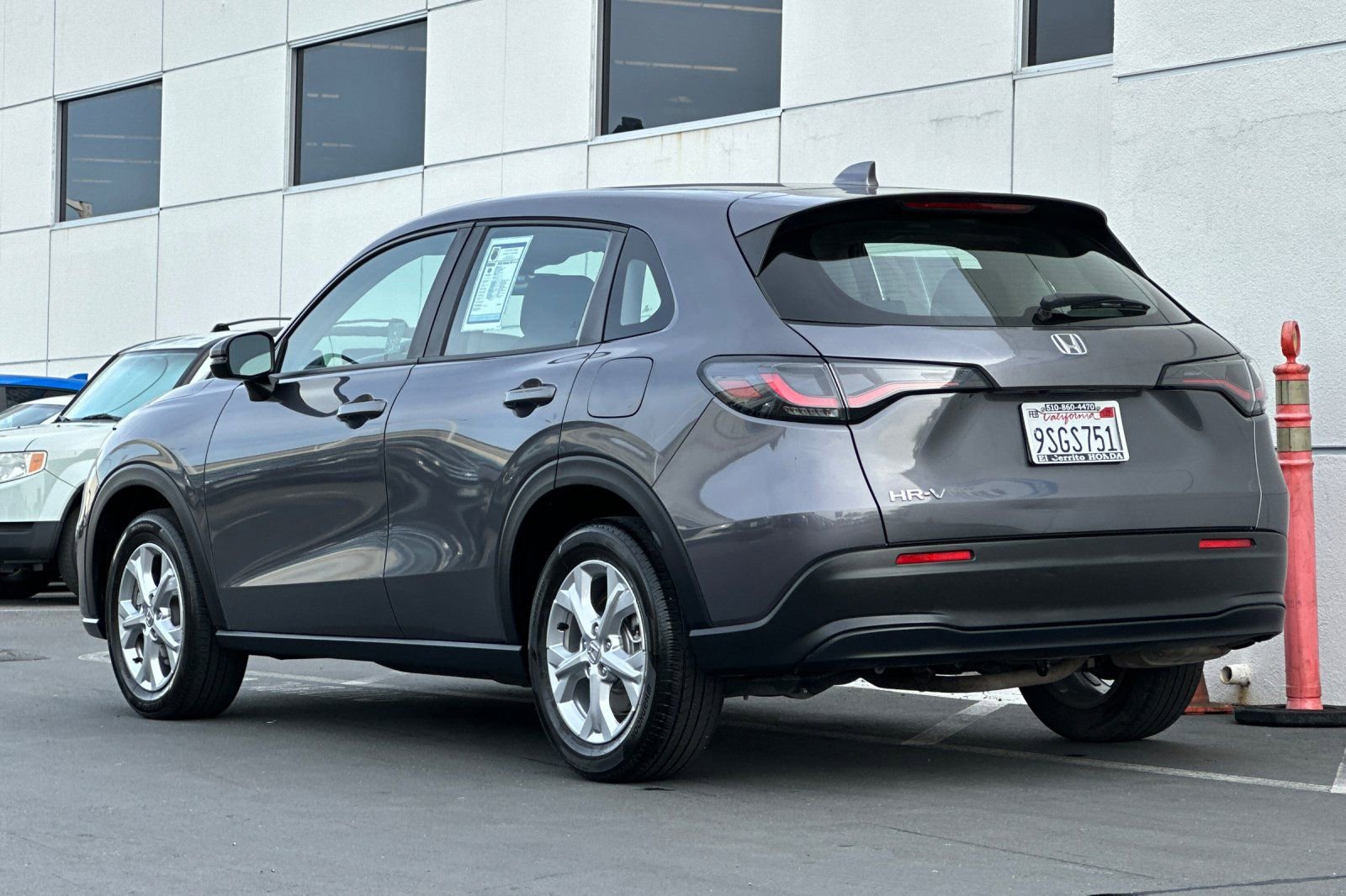 Used 2025 Honda HR-V LX image 5