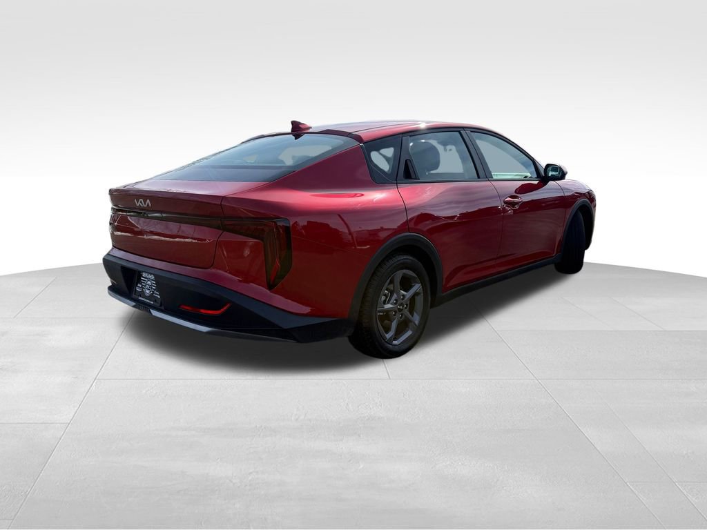 Used 2025 Kia K4 LXS image 8
