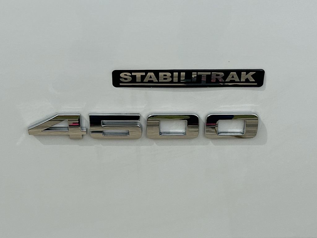 Used 2024 GMC Savana 4500 w/ Power Convenience Package image 27