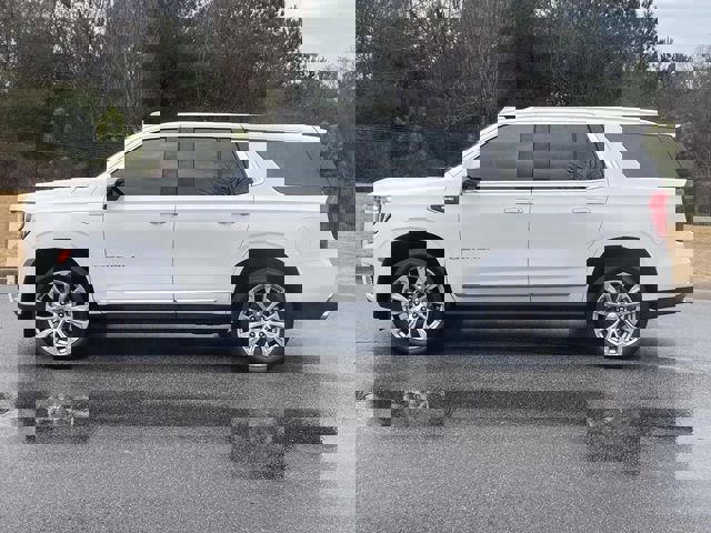 Used 2024 GMC Yukon Denali w/ Max Trailering Package image 10