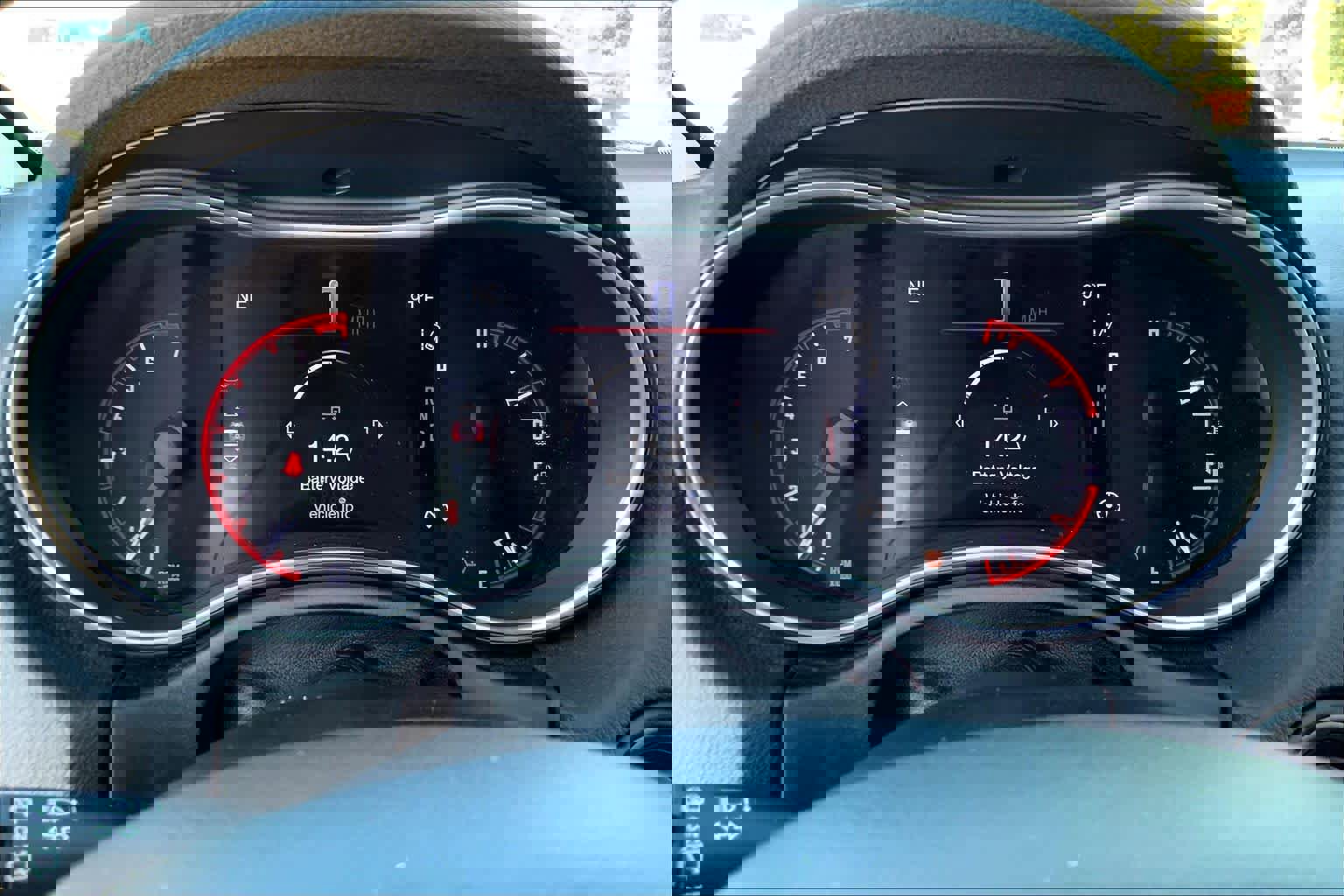 Used 2018 Dodge Durango Citadel w/ Technology Group image 25