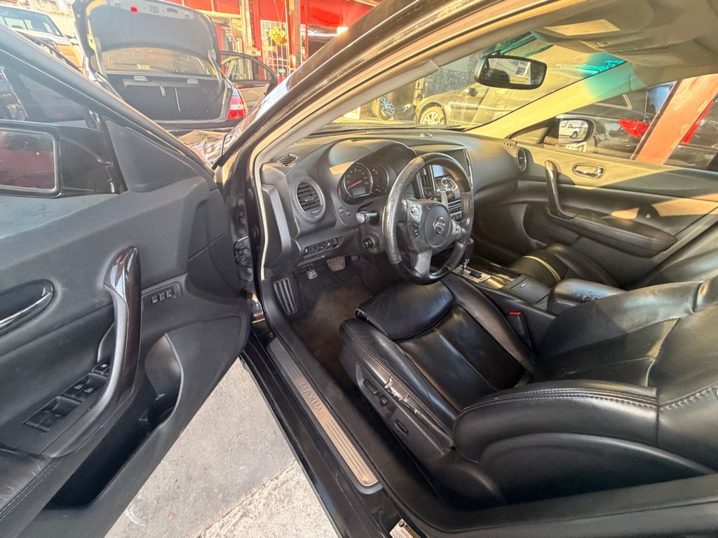 Used 2014 Nissan Maxima 3.5 SV w/ Premium Package FWD image 18