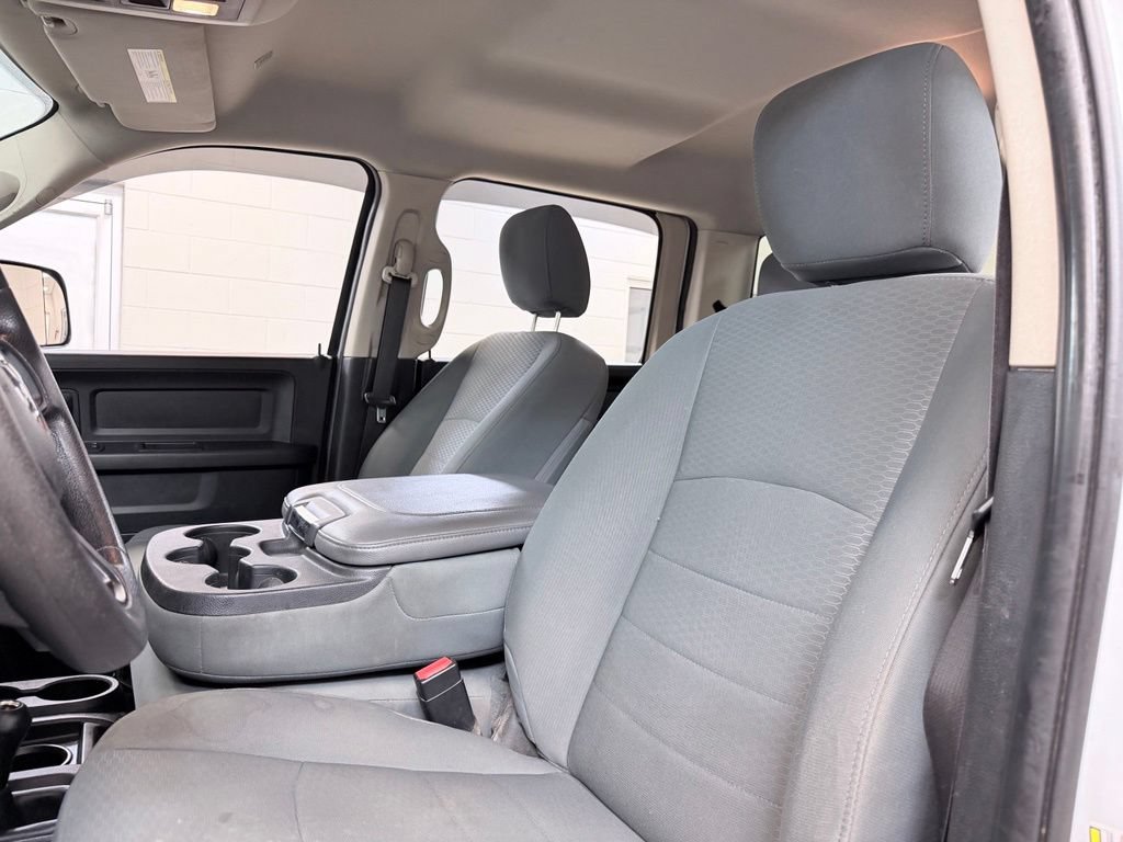 Used 2017 RAM 2500 Tradesman w/ Chrome Appearance Group AWD/4WD image 16