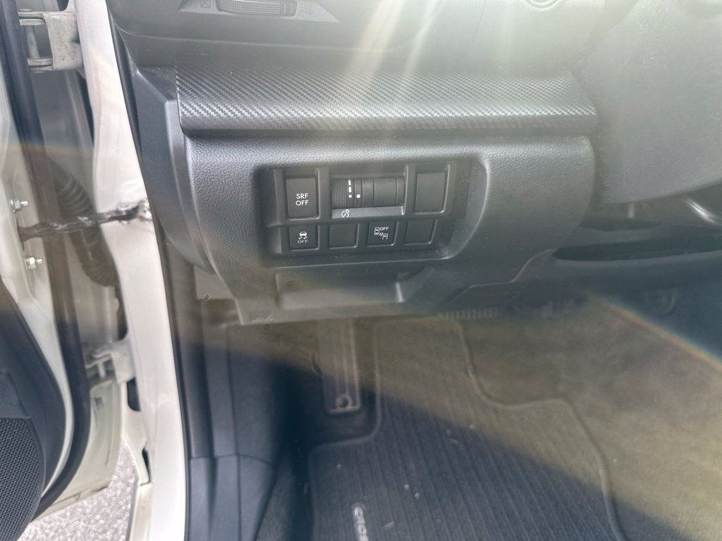 Used 2019 Subaru Crosstrek 2.0i Premium w/ Eyesight System AWD/4WD image 18