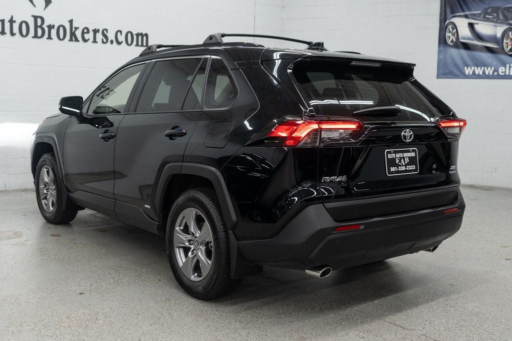 Used 2025 Toyota RAV4 XLE w/ Convenience Package AWD/4WD image 6