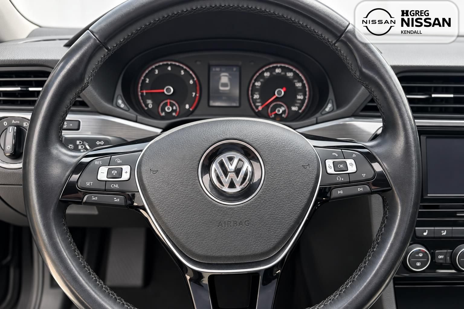 Used 2020 Volkswagen Passat 2.0T R-Line FWD image 7
