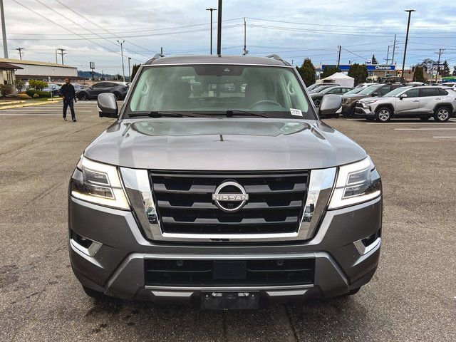 Used 2022 Nissan Armada SL w/ Captain's Chairs Package image 3