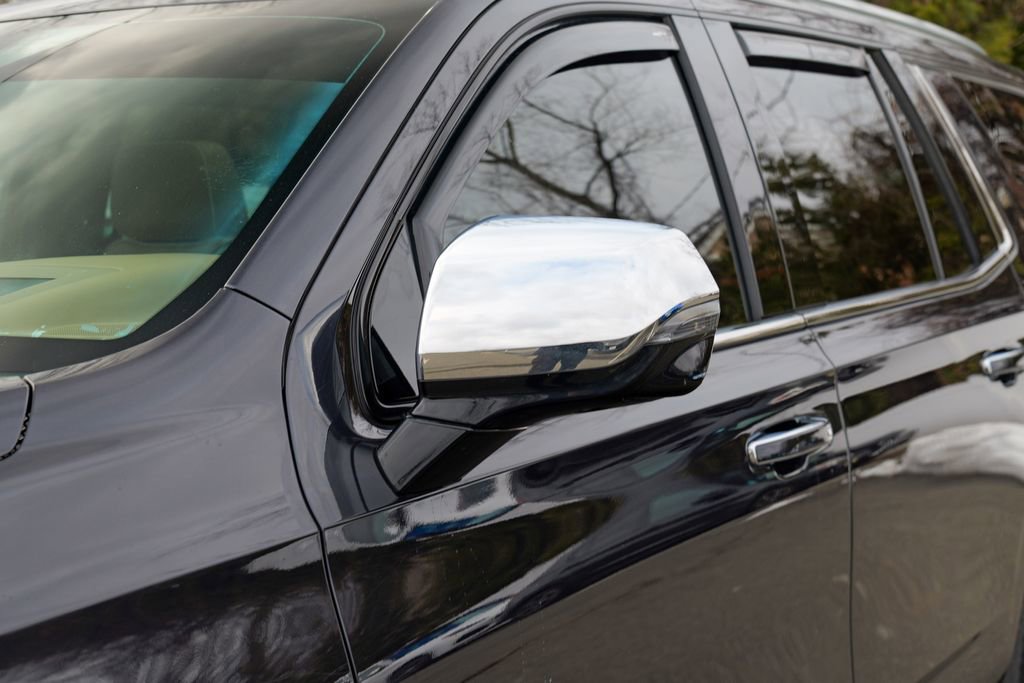 Used 2023 Chevrolet Tahoe Premier AWD/4WD image 11