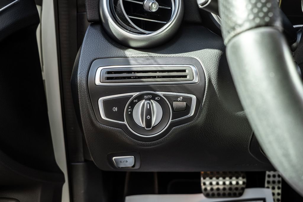 Used 2021 Mercedes-Benz C 43 AMG 4MATIC Sedan image 18