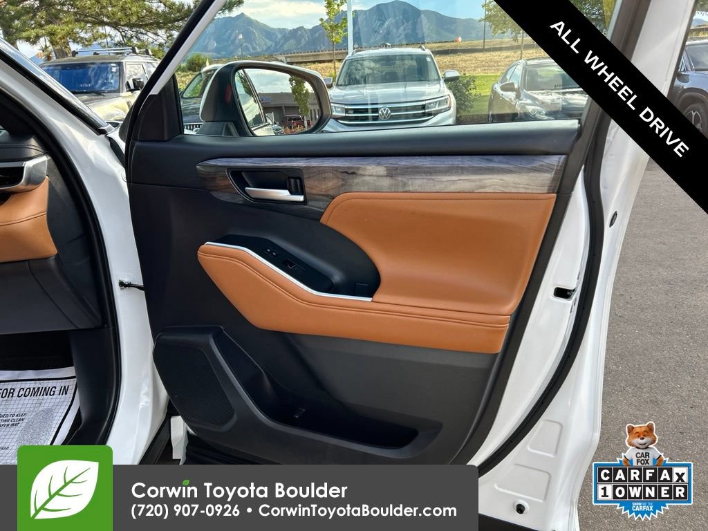 Used 2026 Toyota Highlander Platinum AWD/4WD image 10