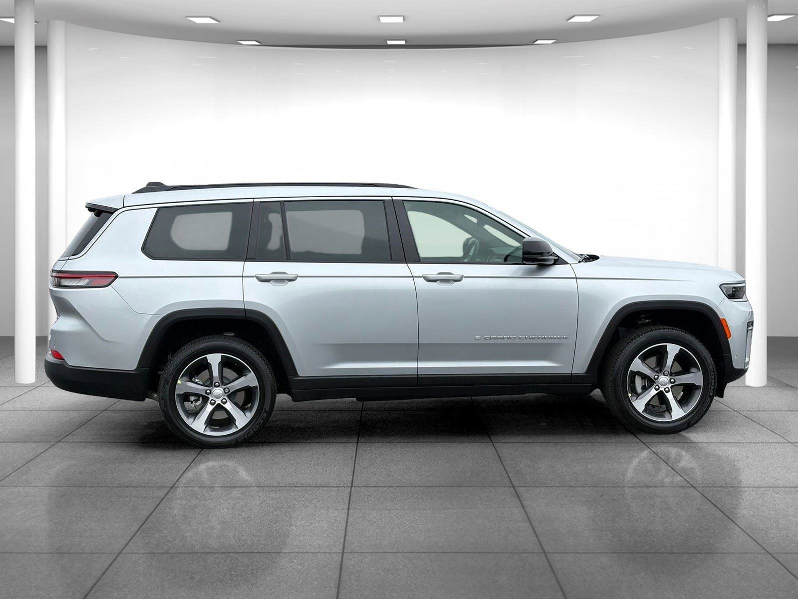 New 2026 Jeep Grand Cherokee L Limited image 8