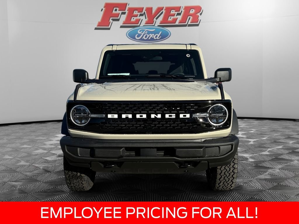New 2025 Ford Bronco Big Bend AWD/4WD image 2
