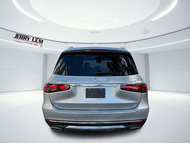 Used 2024 Mercedes-Benz GLS 450 4MATIC image 4